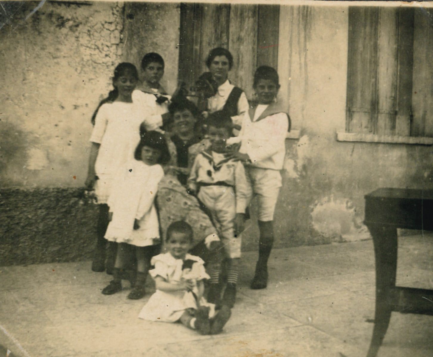 1918-emma-albanese-chiavacci-e-i-sette-figli